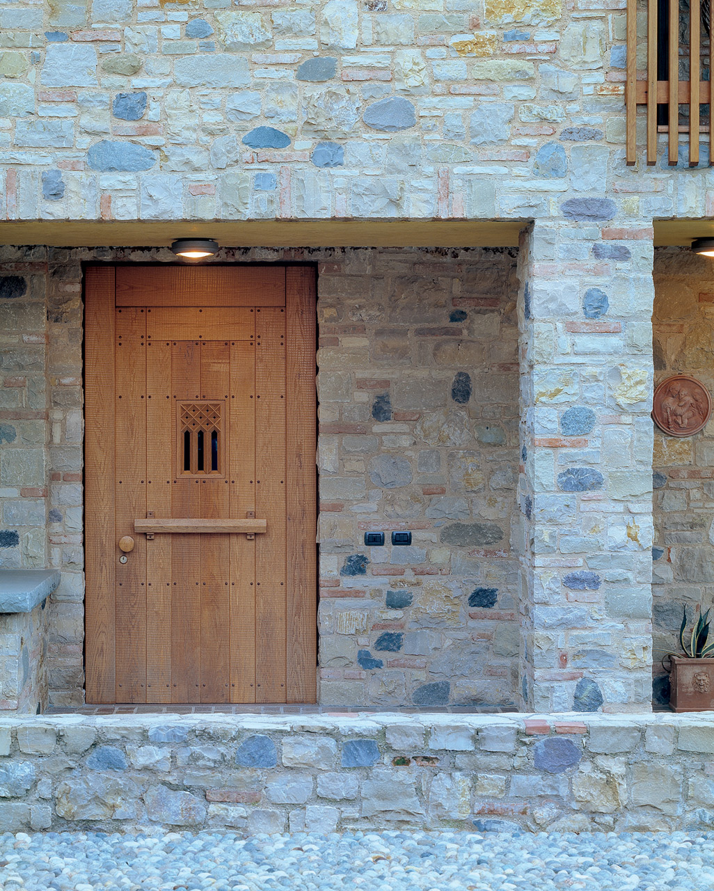 Entrance door made to measure in oak