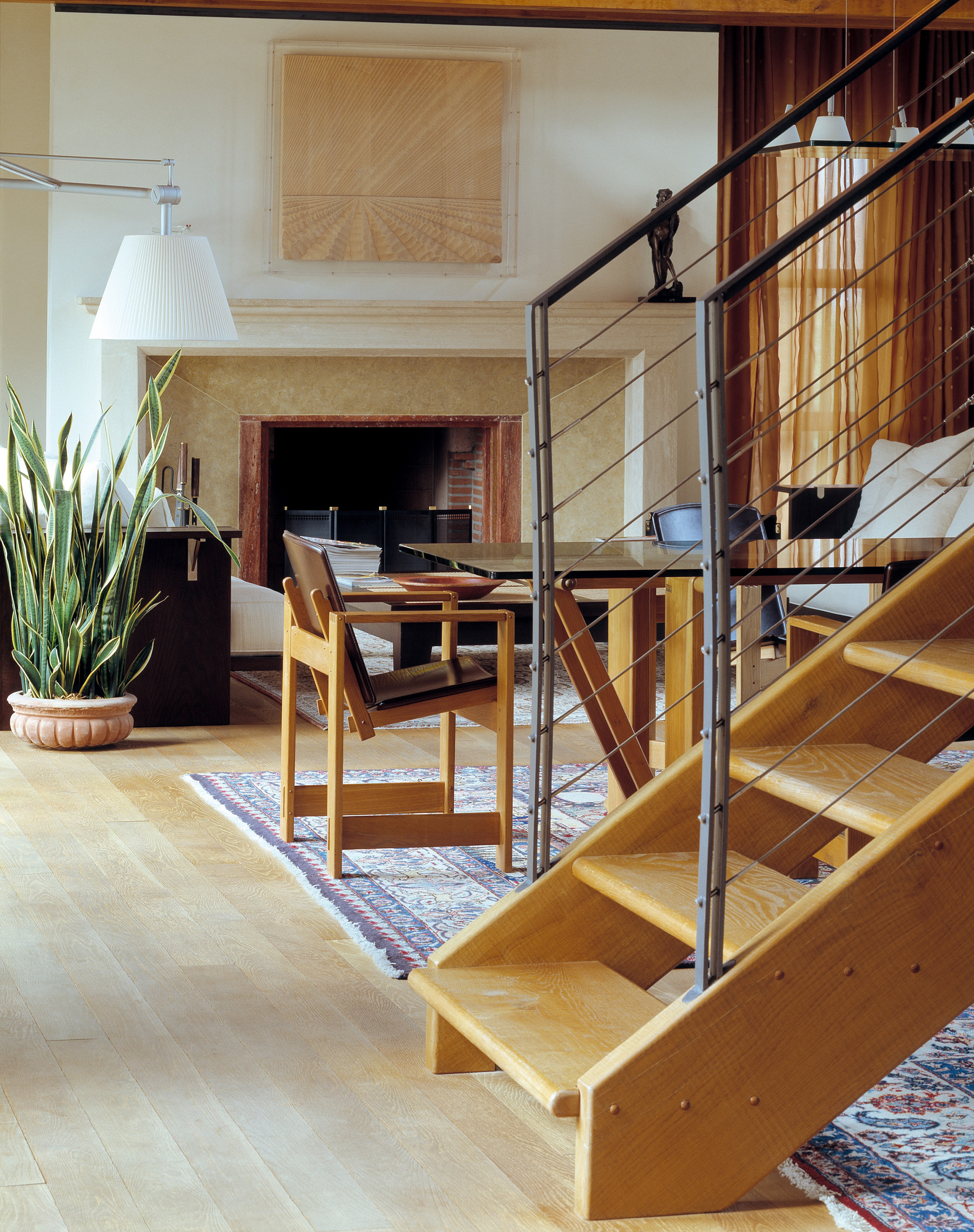 Bespoke staircase in oak.