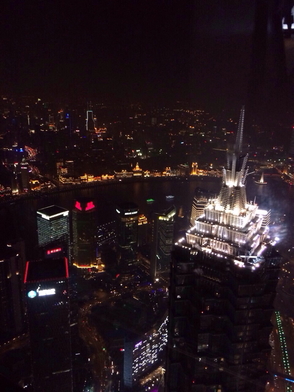 Shanghai by night after the event – Skyscrapers sight