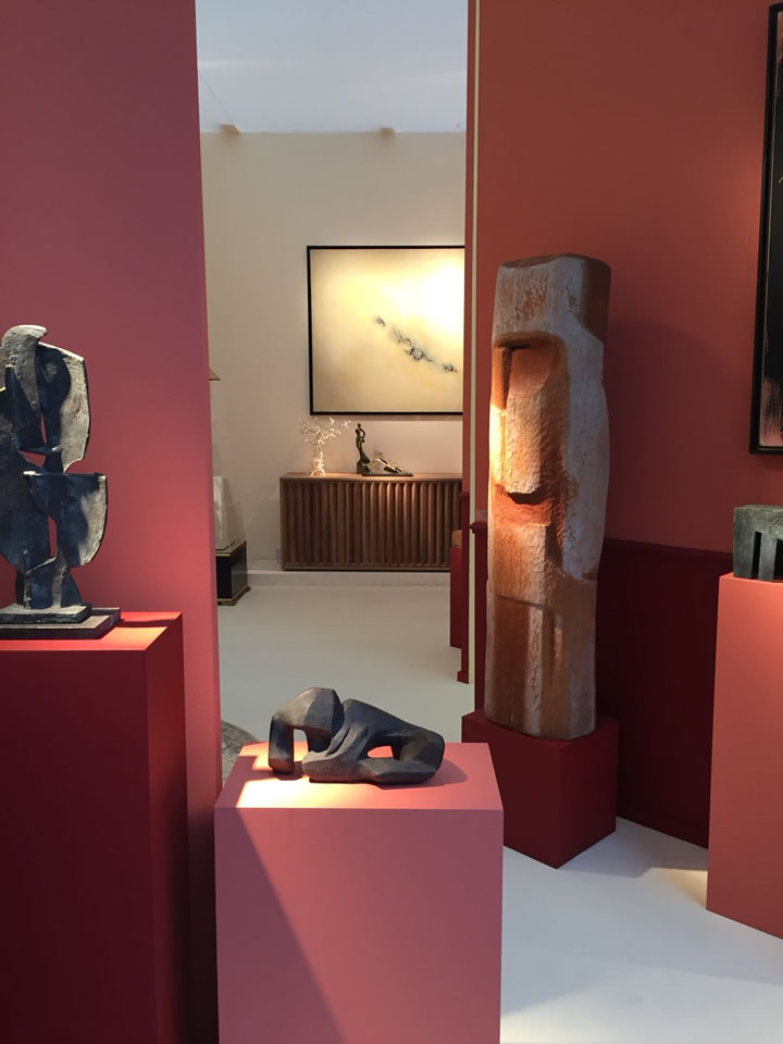 View of the Antimo sideboard in the Martel-Greineral Gallery booth at the BRAFA Art Fair 2018 (Bruxelles)